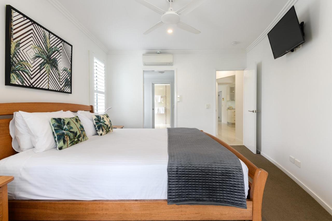 Island Views Beachfront Apartments Palm Cove Kültér fotó