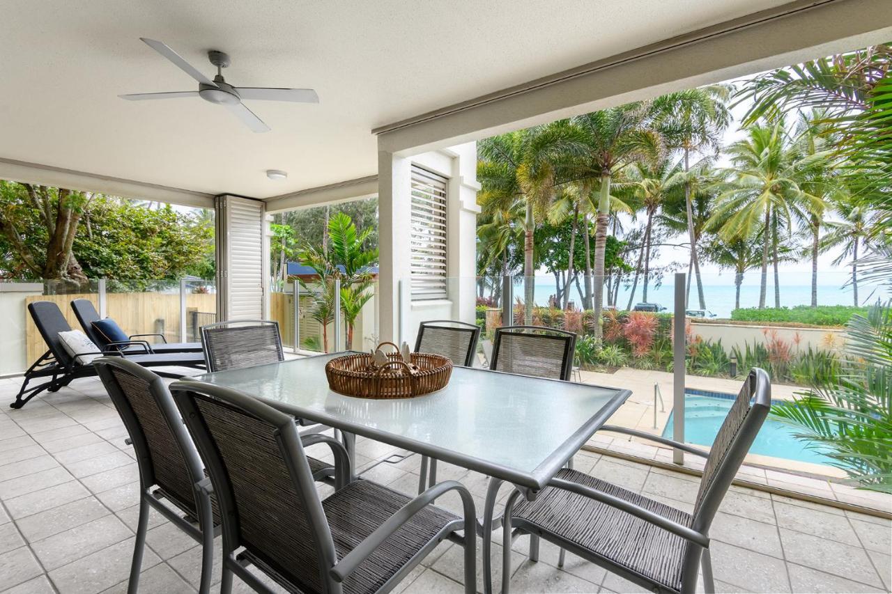 Island Views Beachfront Apartments Palm Cove Kültér fotó