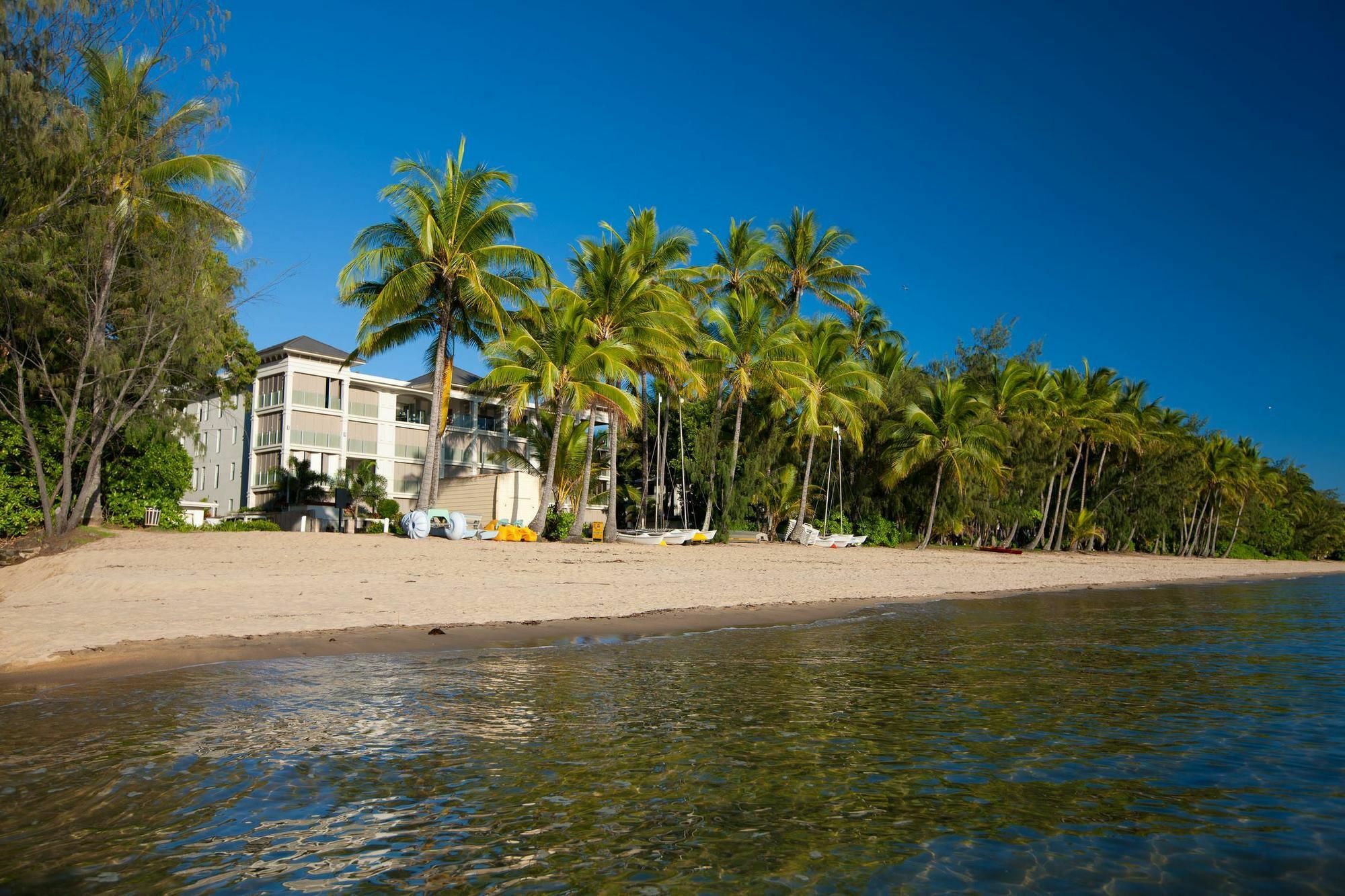 Island Views Beachfront Apartments Palm Cove Kültér fotó